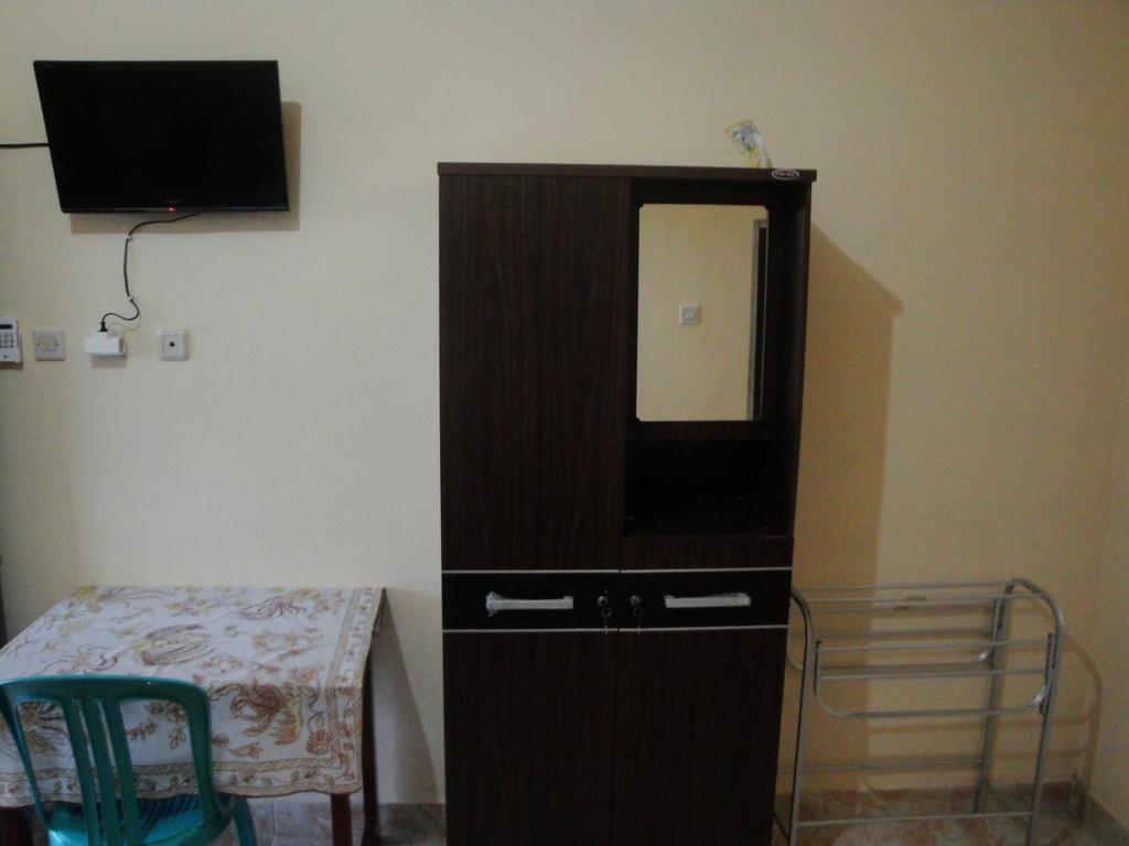 Puji Homestay Mataram Eksteriør bilde