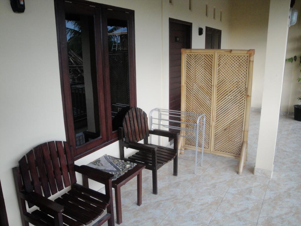 Puji Homestay Mataram Eksteriør bilde