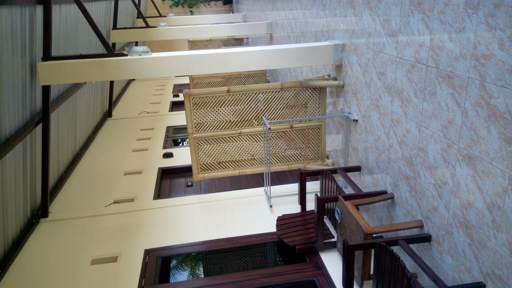 Puji Homestay Mataram Eksteriør bilde